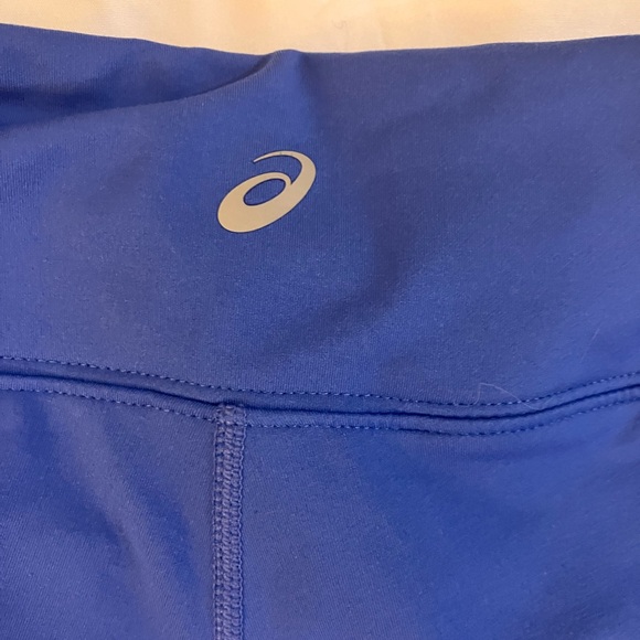 Asics Blue Mid-Rise Capri Leggings - Picture 5 of 8